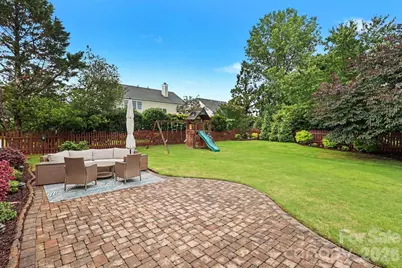 10913 Knight Castle Drive, Charlotte, NC 28277 - Photo 32