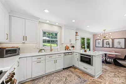 2449 Seth Thomas Road, Charlotte, NC 28210 - Photo 8