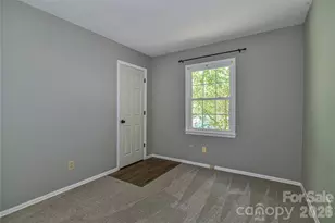 115 Wicklow Dr, Asheville, NC 28806 - Photo 16
