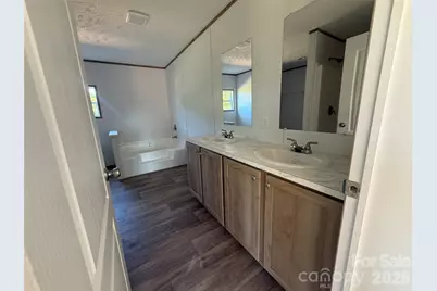 106 Advent Drive, Grover, NC 28073 - Photo 8