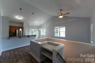 127 Wood Acre Dr, Mooresville, NC 28115 - Photo 2