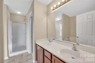12929 Beddingfield Dr, Charlotte, NC 28278 - Photo 16