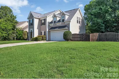 12929 Beddingfield Drive, Charlotte, NC 28278 - Photo 2