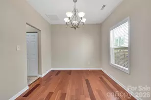 12929 Beddingfield Dr, Charlotte, NC 28278 - Photo 6