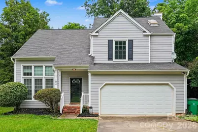 7104 Kinsmore Lane, Charlotte, NC 28269 - Photo 2