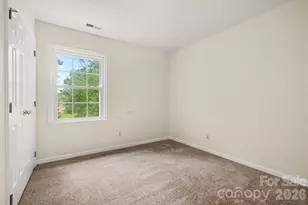 7104 Kinsmore Ln, Charlotte, NC 28269 - Photo 22