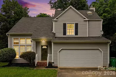 7104 Kinsmore Lane, Charlotte, NC 28269 - Photo 2