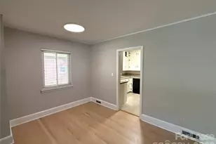 932 Hickory Nut St, Charlotte, NC 28205 - Photo 6
