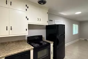 932 Hickory Nut St, Charlotte, NC 28205 - Photo 8