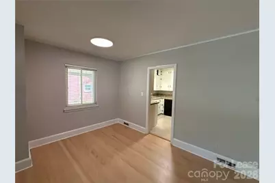 932 Hickory Nut Street, Charlotte, NC 28205 - Photo 6