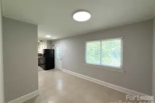 932 Hickory Nut St, Charlotte, NC 28205 - Photo 12