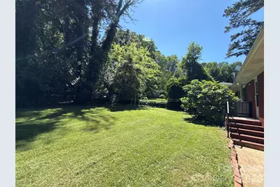 932 Hickory Nut Street, Charlotte, NC 28205 - Photo 18