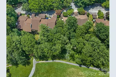 301 White Oak Drive, Hendersonville, NC 28791 - Photo 38