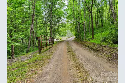 125 Harris Circle, Sylva, NC 28779 - Photo 24