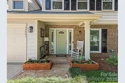 12401 Bentcreek Lane, Matthews, NC 28105 - Photo 2