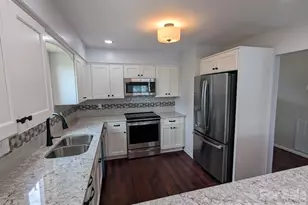 100 Northshore Ct, Cherryville, NC 28021 - Photo 10