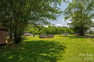 6815 Lackey Rd, Vale, NC 28168 - Photo 18