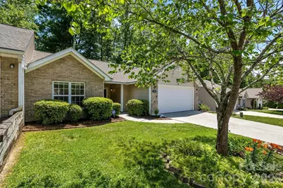 308 Wiltshire Circle, Fletcher, NC 28732 - Photo 2