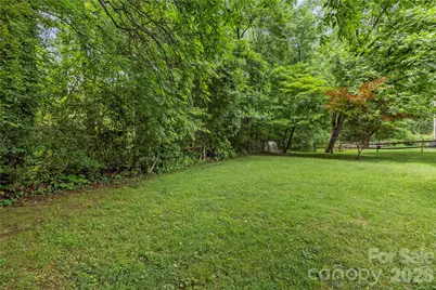 7225 Leesburg Road, Charlotte, NC 28215 - Photo 40