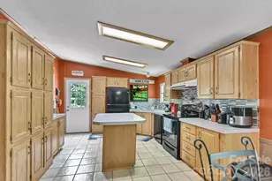 560 Morgan Branch Rd, Marshall, NC 28753 - Photo 10