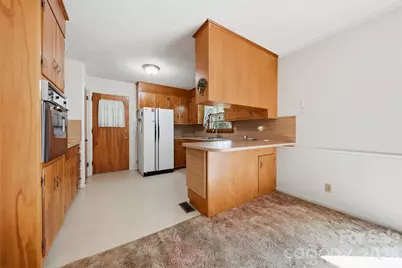 824 NE Powell Road, Lenoir, NC 28645 - Photo 6