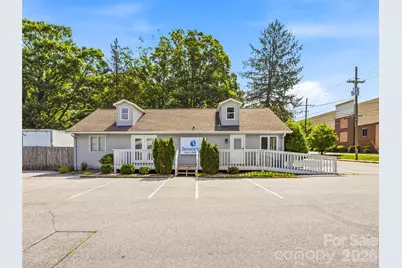 2124 Hendersonville Road, Arden, NC 28704 - Photo 2