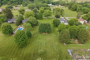 98 Garden Ln, Canton, NC 28716 - Photo 44