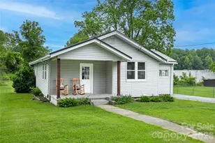 154 Burrell Ave, Brevard, NC 28712 - Photo 2