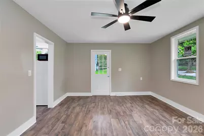 154 Burrell Avenue, Brevard, NC 28712 - Photo 6