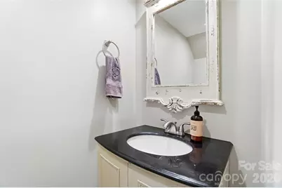 4605 Hedgemore Drive #B, Charlotte, NC 28209 - Photo 14