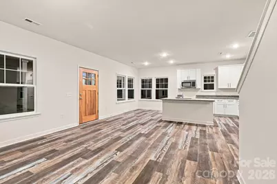 629 S Race Street, Statesville, NC 28677 - Photo 4
