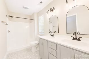 115 High Bluff Cir, Mooresville, NC 28115 - Photo 4