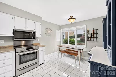 54 Hollybrook Drive, Asheville, NC 28803 - Photo 6