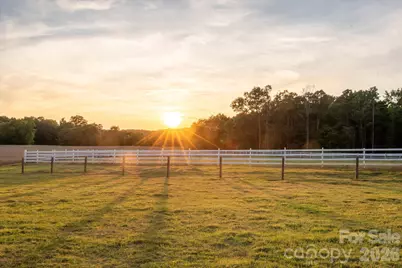 2206 Camden Road, Wingate, NC 28174 - Photo 4