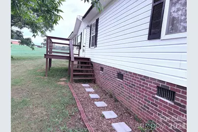 33 Honeysuckle Lane, Taylorsville, NC 28682 - Photo 6