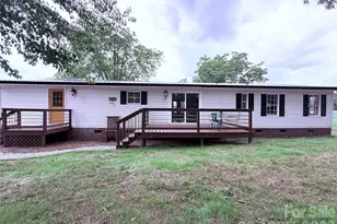 33 Honeysuckle Ln, Taylorsville, NC 28682 - Photo 36