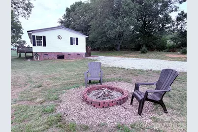 33 Honeysuckle Lane, Taylorsville, NC 28682 - Photo 4