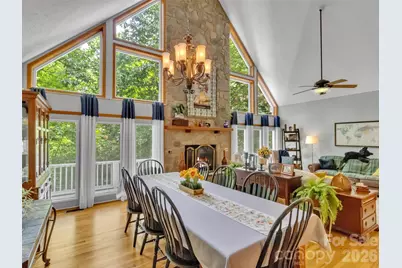 33 Buttercup Place, Maggie Valley, NC 28751 - Photo 4