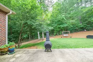 5361 Antler Creek Dr, Granite Falls, NC 28630 - Photo 8