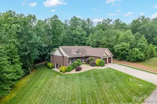 5361 Antler Creek Dr, Granite Falls, NC 28630 - Photo 6