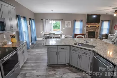 122 Windstone Drive, Troutman, NC 28166 - Photo 16