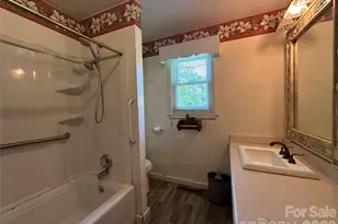 2939 Links Dr, Granite Falls, NC 28630 - Photo 16