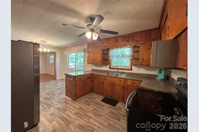 2939 Links Drive, Granite Falls, NC 28630 - Photo 4