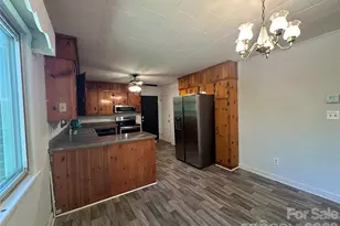 2939 Links Dr, Granite Falls, NC 28630 - Photo 2