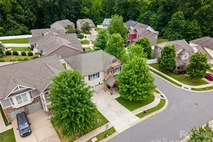 7202 Toxaway Ln, Charlotte, NC 28269 - Photo 2
