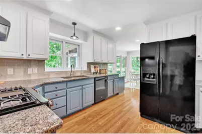 1433 Lurecliff Place, Fort Mill, SC 29708 - Photo 10