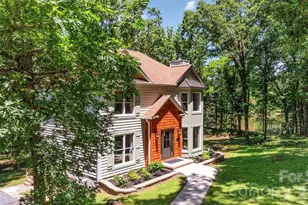 1433 Lurecliff Pl, Fort Mill, SC 29708 - Photo 4