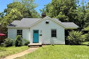 2825 Parkway Ave, Charlotte, NC 28208 - Photo 2