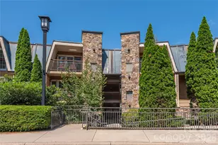 222 Bowling Park Rd, Asheville, NC 28803 - Photo 4