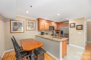 222 Bowling Park Rd, Asheville, NC 28803 - Photo 12